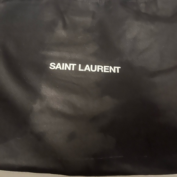 Yves Saint Laurent Black Quilted Clutch - Picture 14 of 17